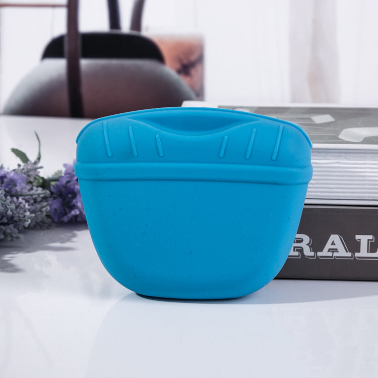 Portable Silicone Dog Snack & Training Bag with Magnetic Clip